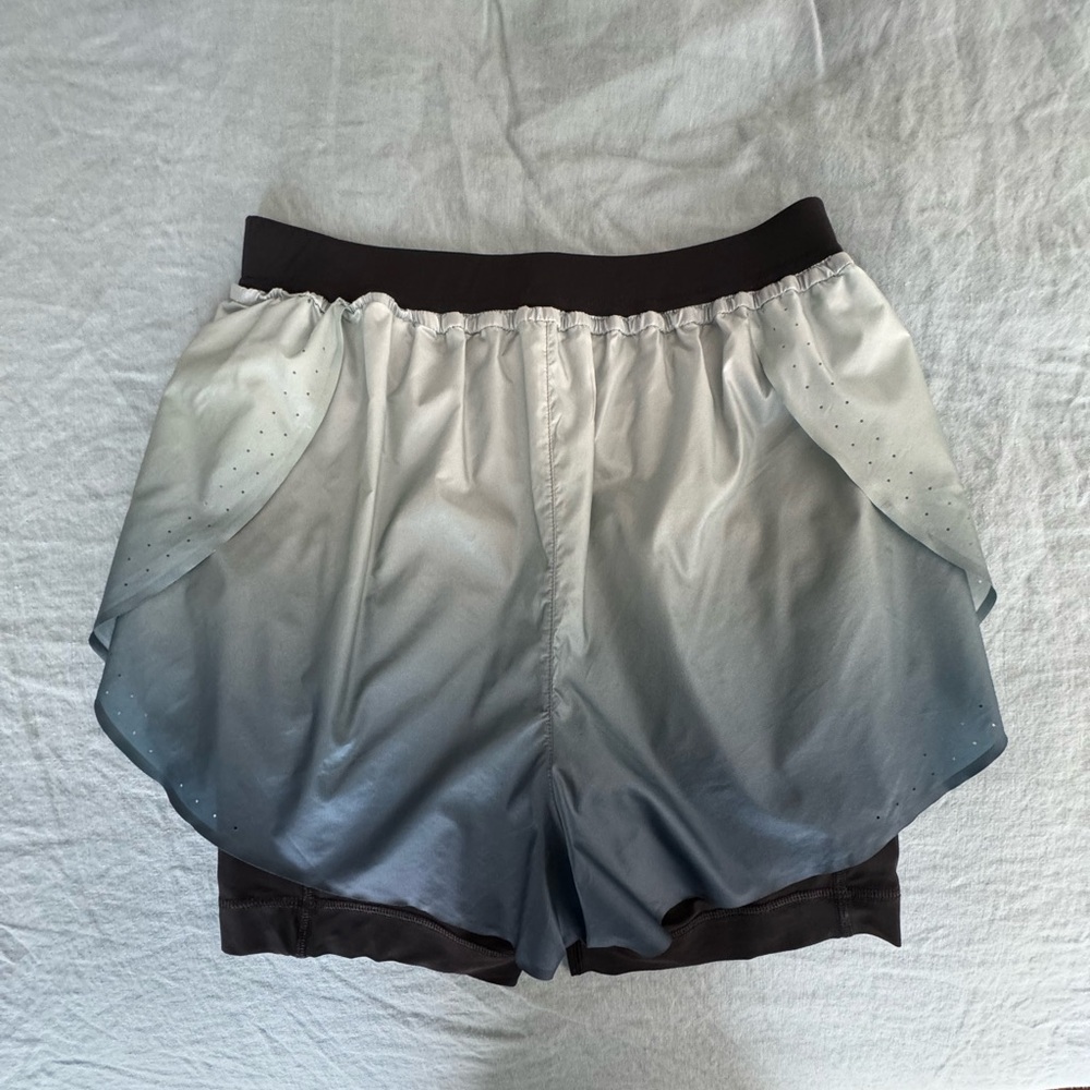 Lululemon Lab lined short - Picture 6 of 8